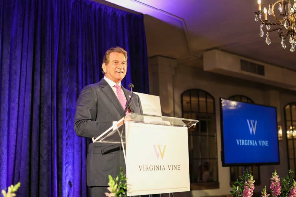 Joe Theismann Returns to Host 5th Annual Virginia Vine Benefiting the V Foundation